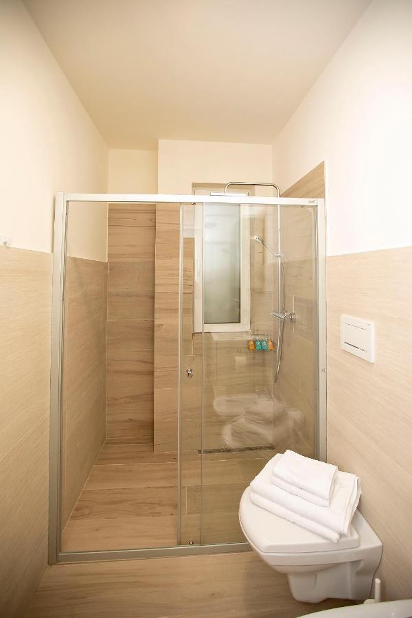 Covaciu aparthotel Kluż-Napoka Zewnętrze zdjęcie