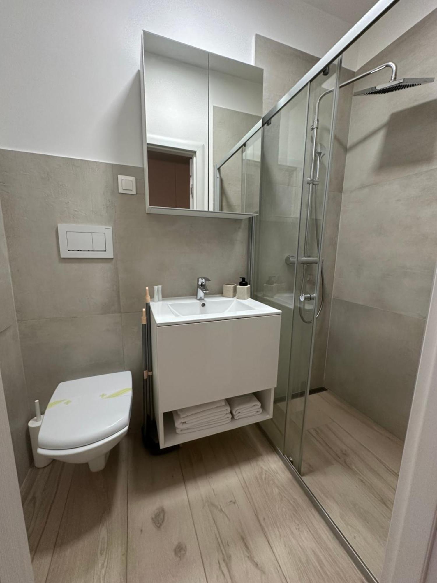 Covaciu aparthotel Kluż-Napoka Zewnętrze zdjęcie